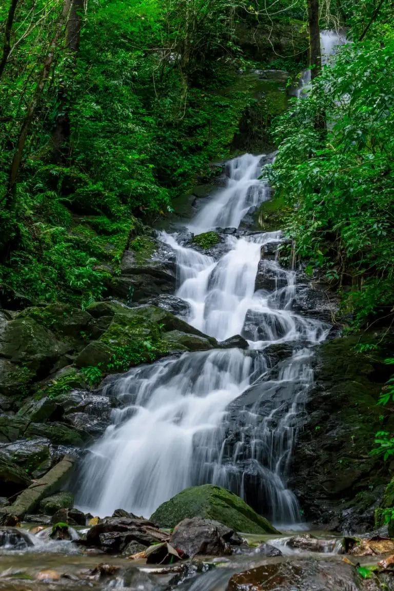 Khao-Sok-Mae-Yai-waterfall in Khao Sok National Park in Thailand